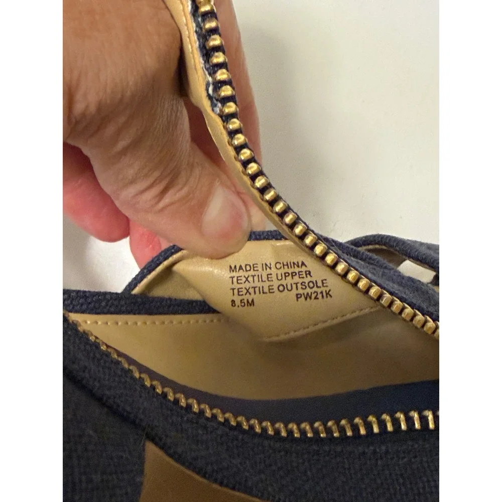 Michael Kors Navy Blue Canvas Espadrille Wedge Sandals Gold Zip Front 8.5M PW21K